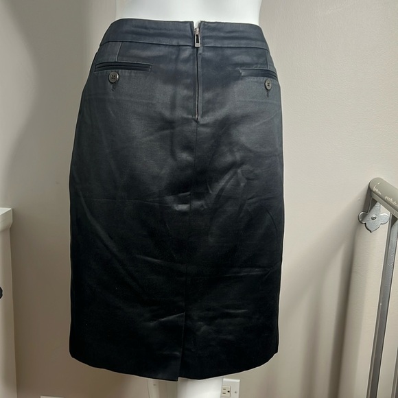 Yves Saint Laurent Sz 42 Black 100% Cotton Back Zip Skirt - Picture 1 of 8